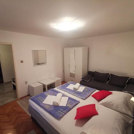Apartment Dino Нови Винодолски Екстериор снимка